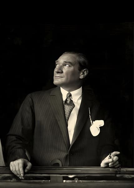 Dusunceli Ataturk