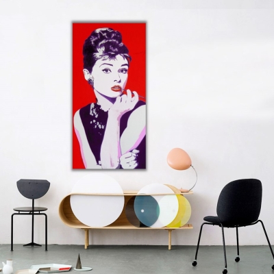 Audrey Hepburn Dikey Panoramik Kanvas Tablo