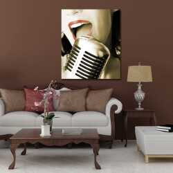 Şarkı Söyleyen Kadın Kanvas Tablo - 