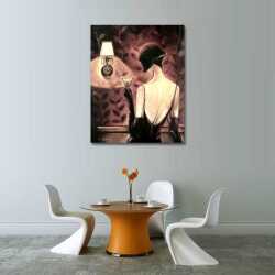 Viskisini Yudumlayan Kadın Kanvas Tablo - 